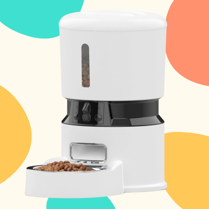 Smart automatic pet feeder with dual cameras, WiFi app control, and food dispenser for cats and dogs
